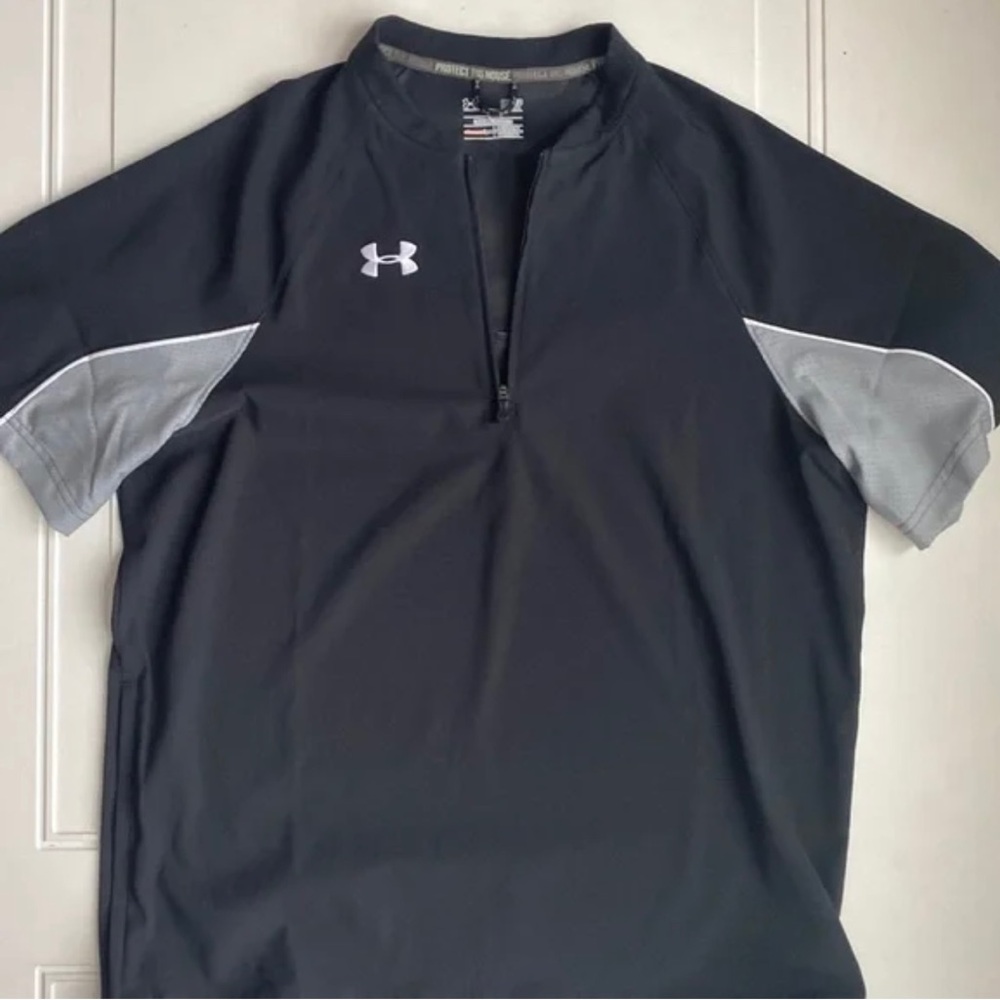 Under Armour Men's Polo in Black with Gray Sleeves